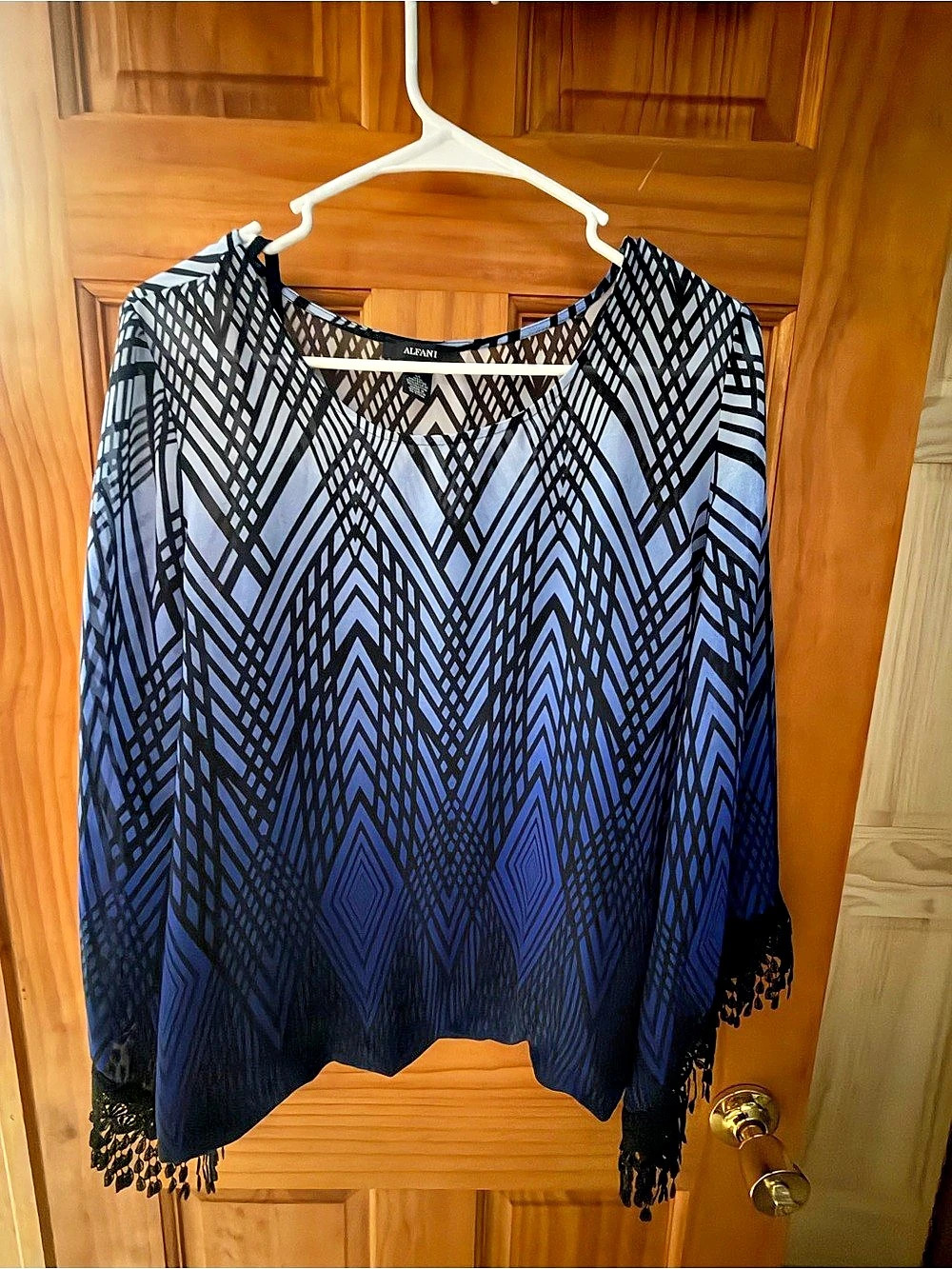 Alfani Geometric Blouse in Blue & Black Size Medium